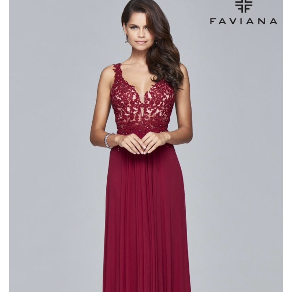 Faviana prom dress.